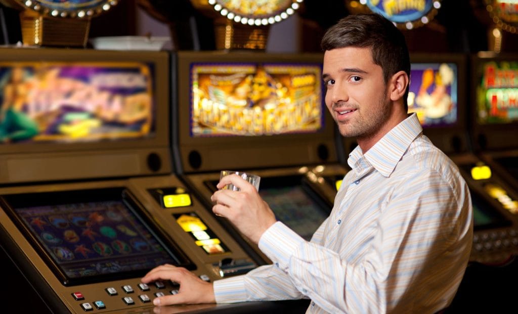 Menjelajahi Pengembang Game Kasino Online Terbaik dan Judul-Judul Terpopuler Mereka
